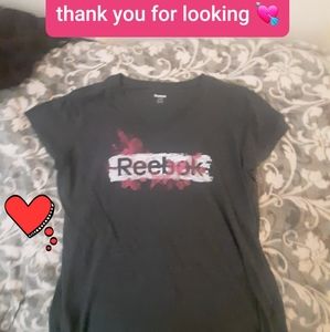 Reebok  short sleeve tee shirt fitted